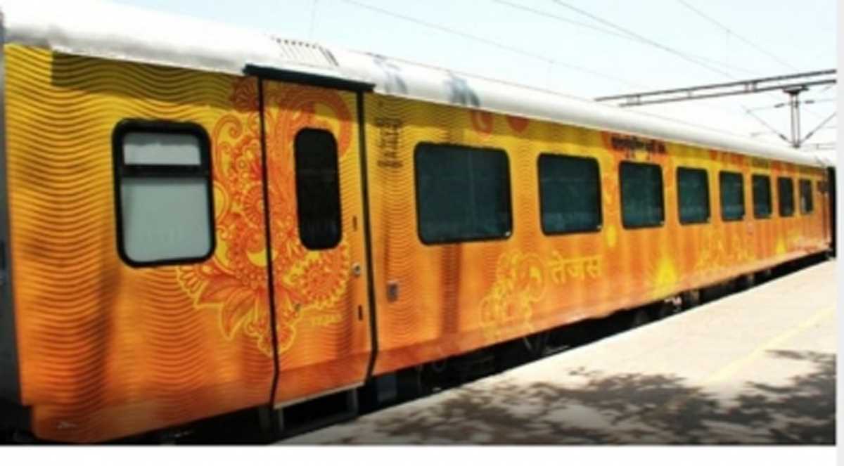 जगन्नाथ मंदिर, कोणार्क, काली बाड़ी, काशी विश्वनाथ के लिए भारत गौरव टूरिस्ट ट्रेन